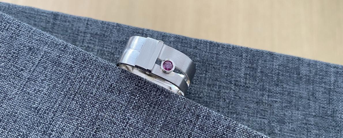 neuer Ring aus zwei Eheringen